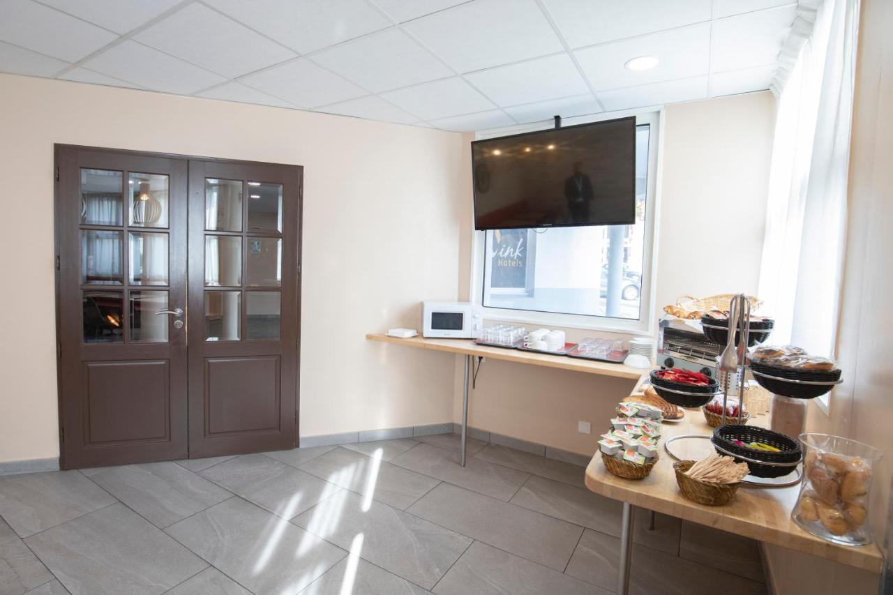 Wink Hotel Juvisy Екстер'єр фото