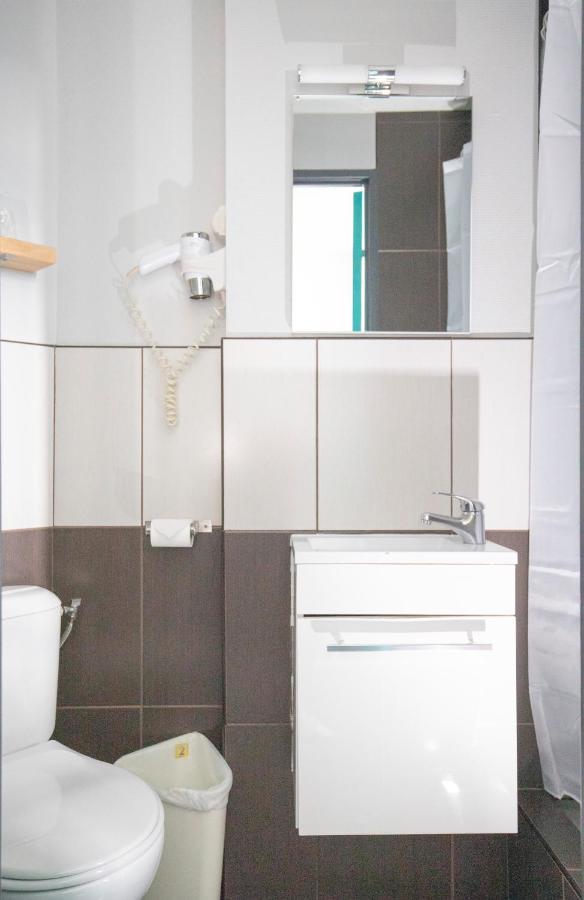 Wink Hotel Juvisy Екстер'єр фото