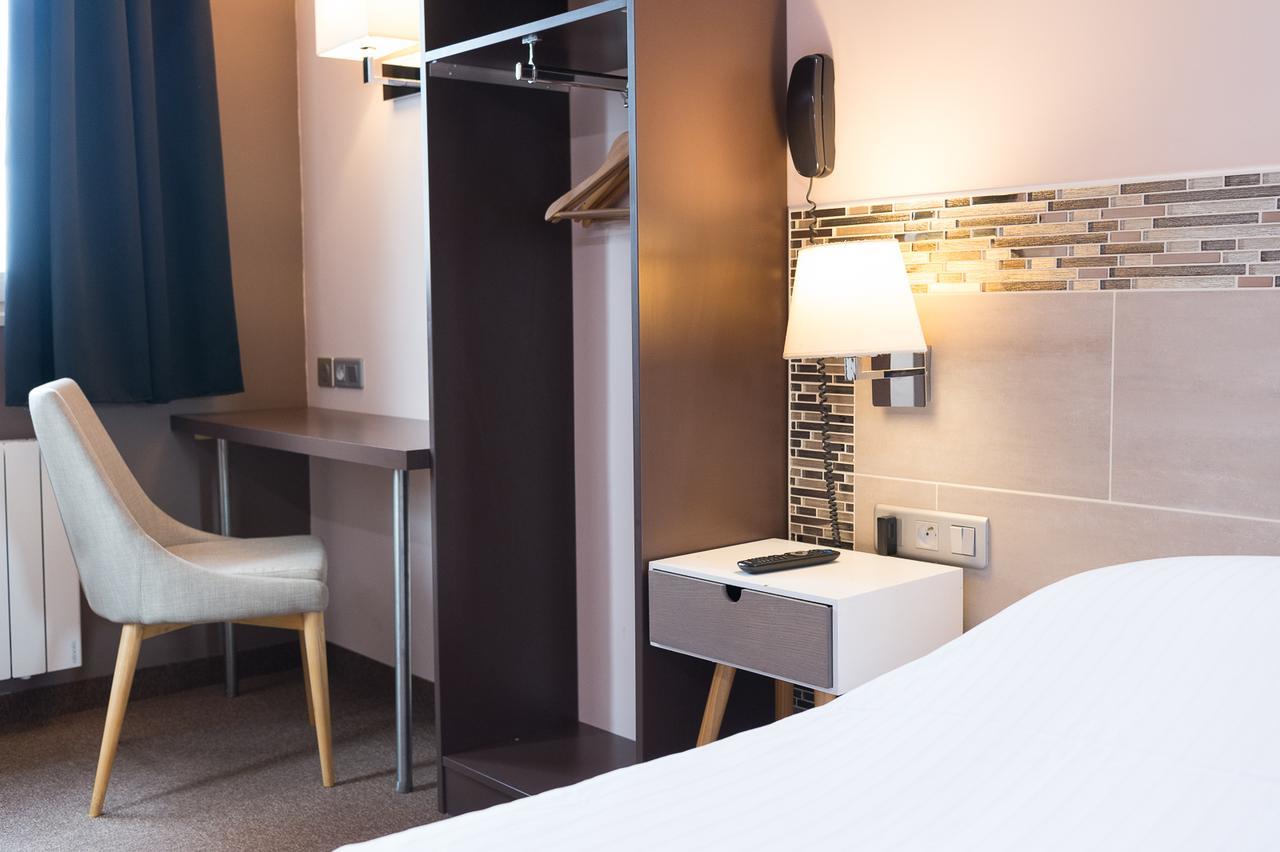 Wink Hotel Juvisy Екстер'єр фото