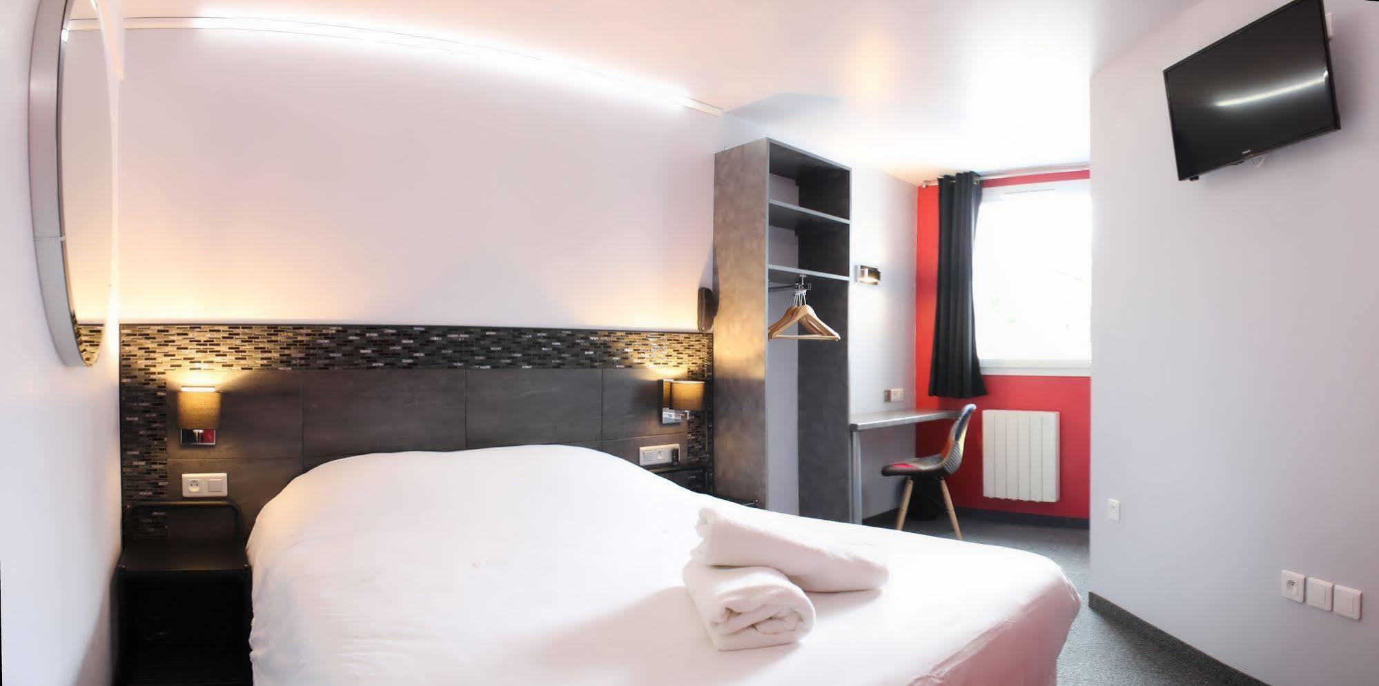 Wink Hotel Juvisy Екстер'єр фото